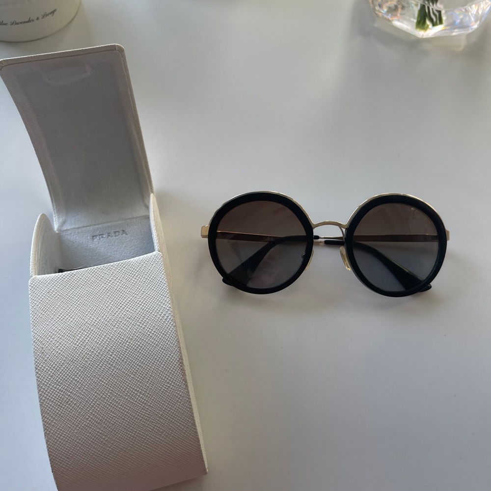 Authentic Prada Cinéma Round Sunglasses